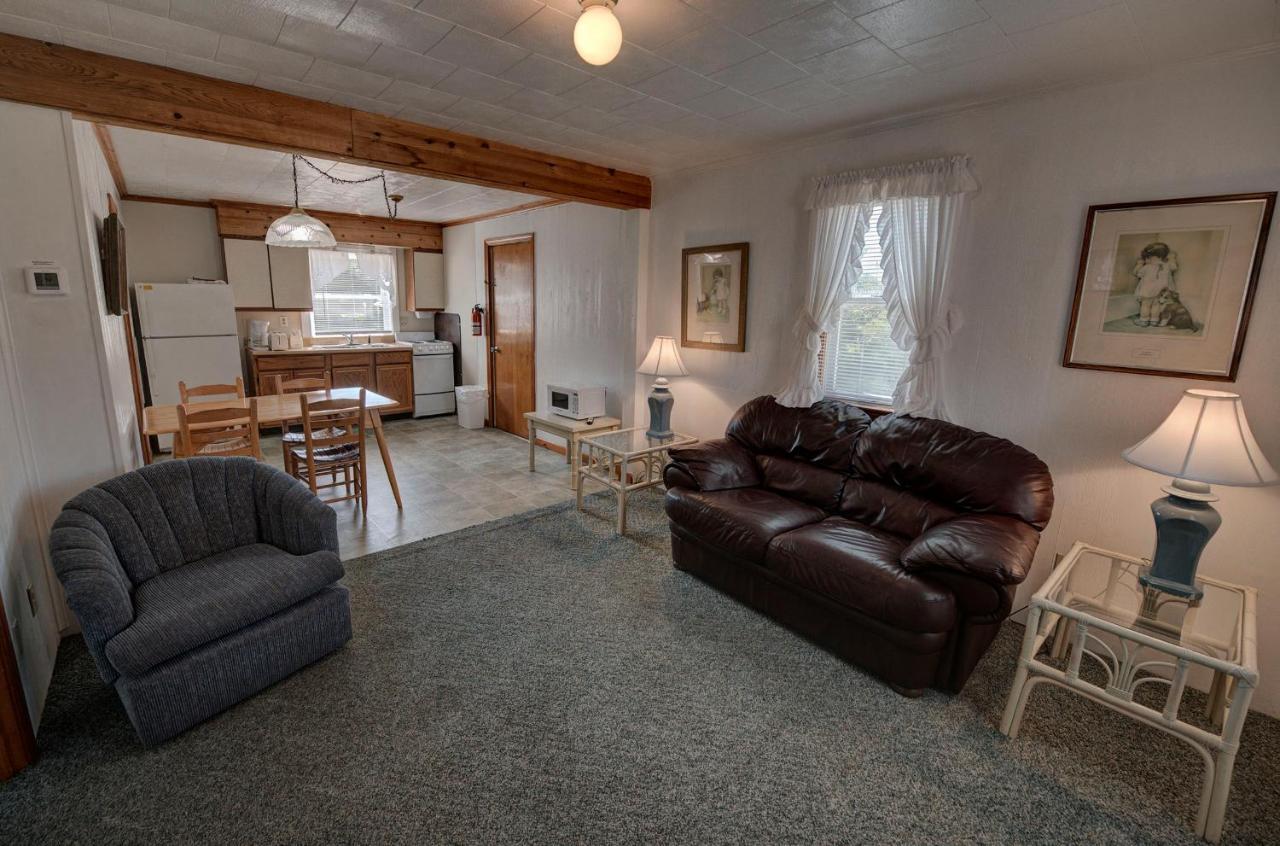 Outer Banks Motel - Village Accommodations บักซ์ตัน ภายนอก รูปภาพ