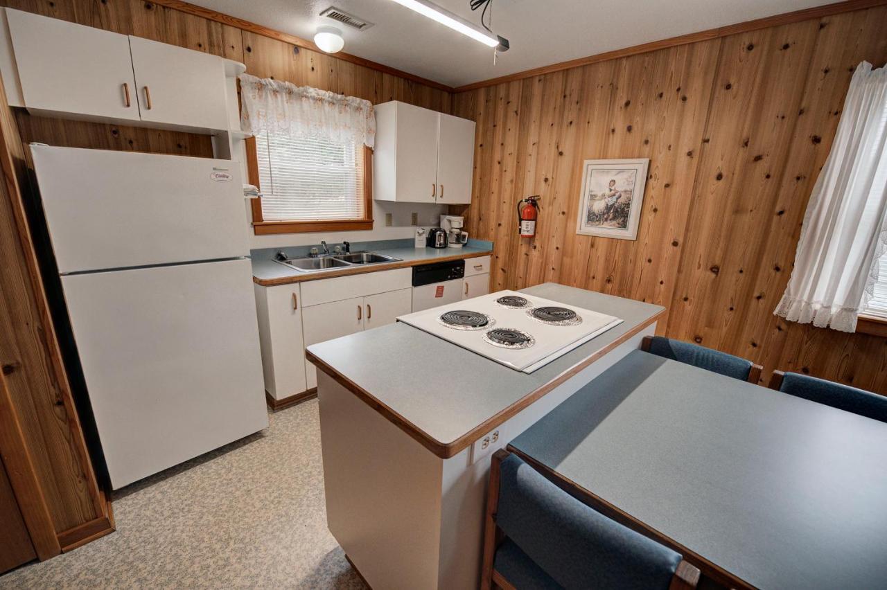 Outer Banks Motel - Village Accommodations บักซ์ตัน ภายนอก รูปภาพ