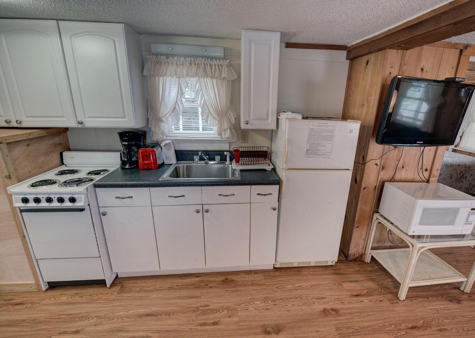 Outer Banks Motel - Village Accommodations บักซ์ตัน ภายนอก รูปภาพ