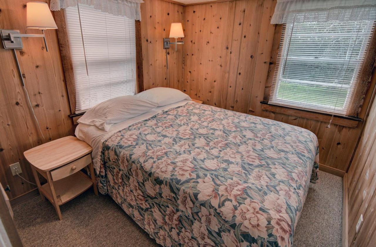 Outer Banks Motel - Village Accommodations บักซ์ตัน ภายนอก รูปภาพ